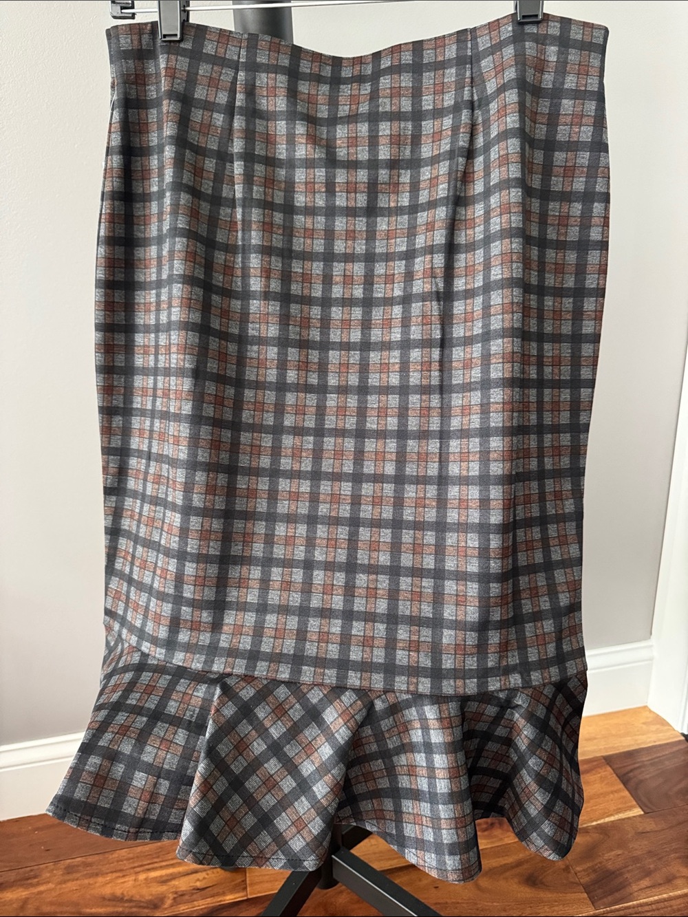 Carole Wren Plaid Ruffle-Hem Midi Skirt in Gray and Brown